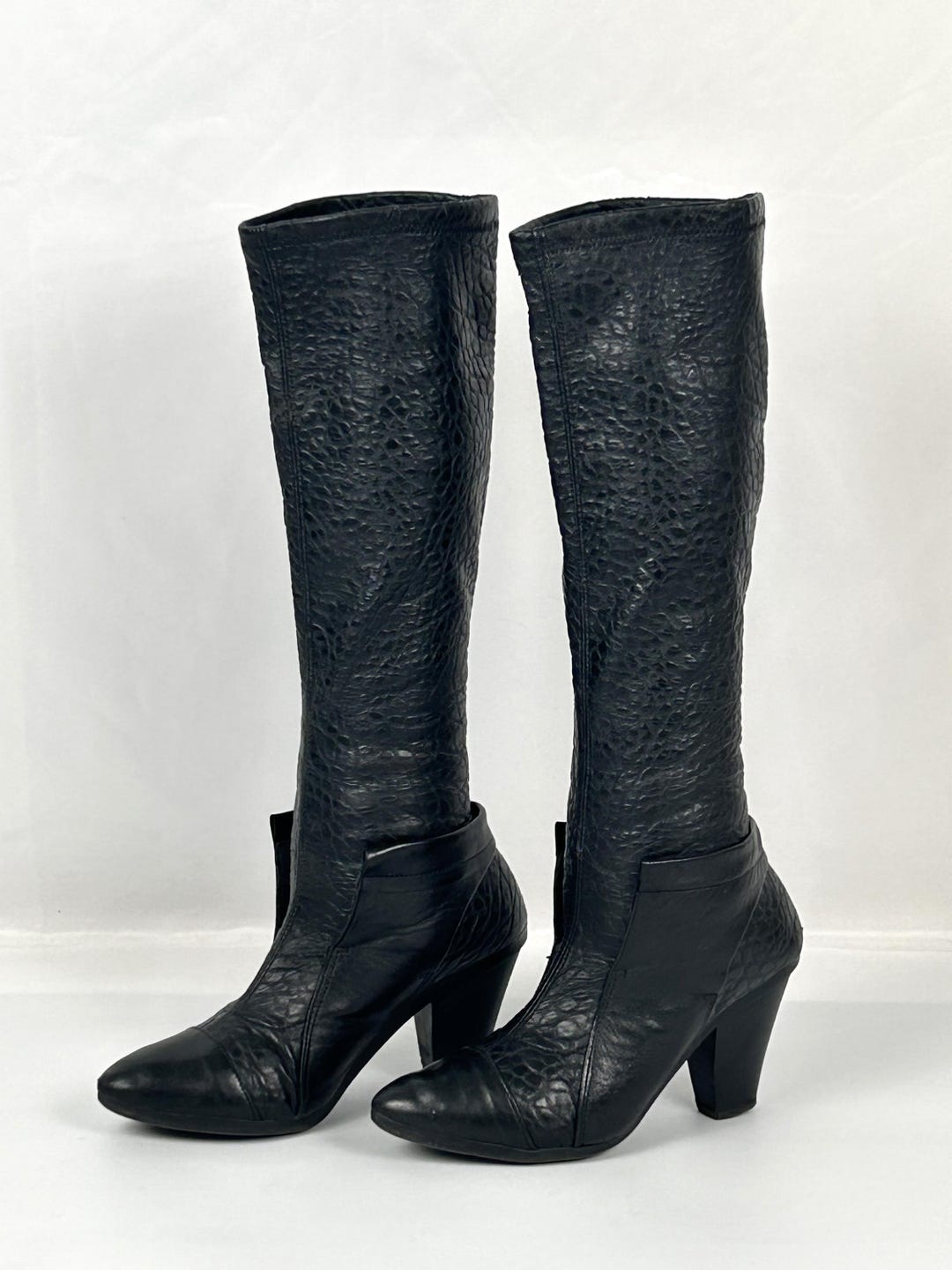 Botas altas hasta la rodilla vintage de piel de cocodrilo negra