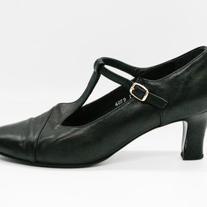 Vintage Black Leather T-Strap Pumps: Mary Jane Heels (EU 39, US 8, UK 6)