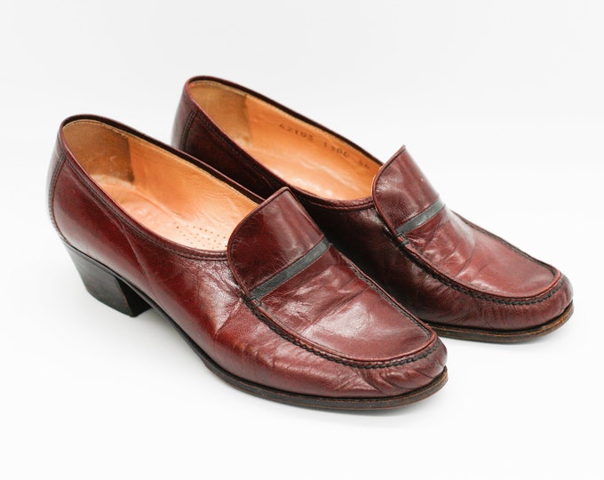 Vintage Brown Leather Slip On Loafers