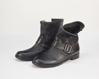 Botas vintage de couro preto até o tornozelo - Contigo - Fabricado na Itália UE 37 / EUA 6,5
