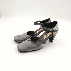 Vintage Silver Strappy Pumps: High Block Heel Shoes, Size 8US