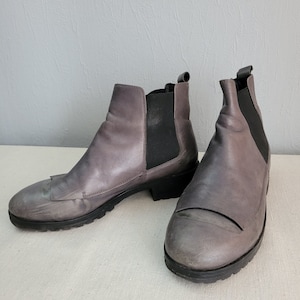 Elvio Zanon Leather Chelsea Boots: Gray Ankle Boots, EU 37