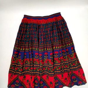 Vintage Floral Pleated Skirt: German Summer Circle Skirt, Size M