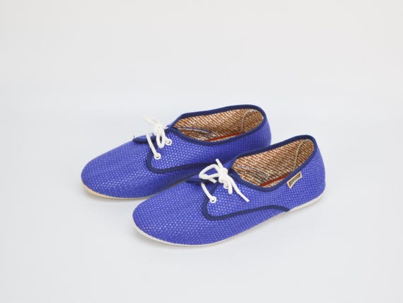 Vintage Woven Canvas Sneakers: Electric Blue Lace-Up Shoes, EU 36
