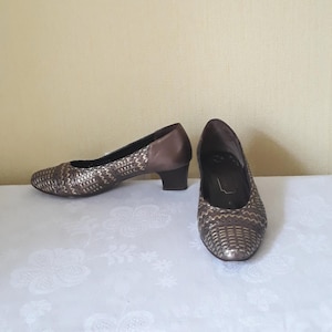Vintage Woven Leather Loafers: German Block Heel Pumps, Size 39EU/8US