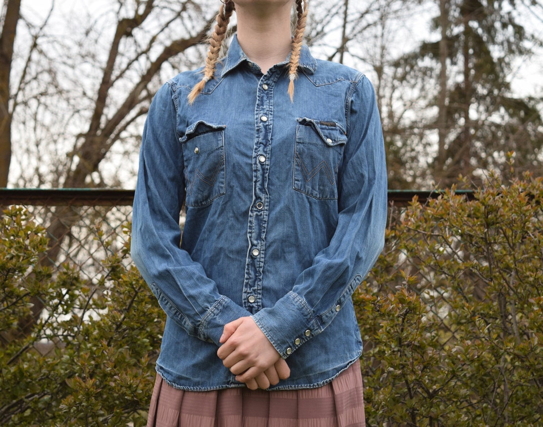 Wrangler Retro Vintage Women's Aztec Cowboy Snap Shirt
