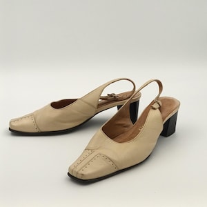 vintage women beige leather square toe shoes  / European 37 EU size pumps with chunky heel / slingback sandals / made in Latvia 90s