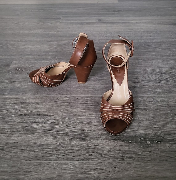 Cognac sales chunky heels Cognac sales chunky heels
