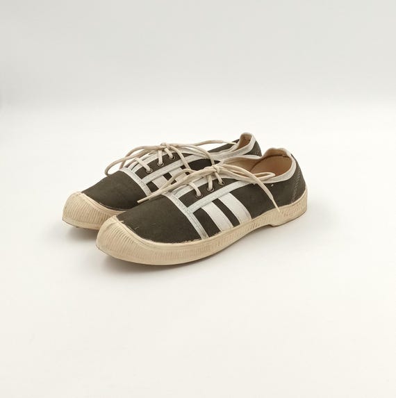 Vintage Soviet Canvas Sneakers: 1980s Lace up Shoes, EU 37-38 - Etsy