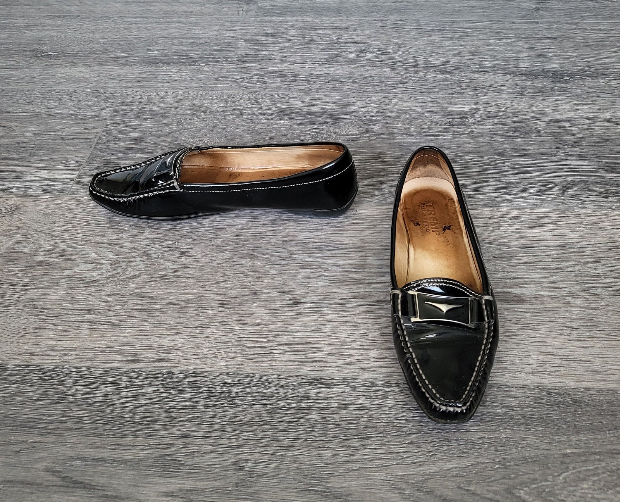 Italian moccasin shoes store