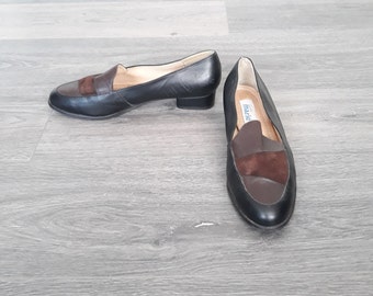 Vintage vrouwen donkerbruine schoenen Lederen loafers UK maat - Etsy  Nederland