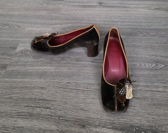 Vintage women velvet brown chunky pumps block heel / embellished shoes / square toe / EU size 38 1/2 made in Italy