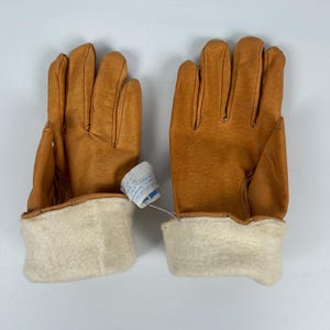 Vintage Mat Leather Unisex Foxy Brown Gloves Adult Winter Pair Deadstock Somdaris 1970s Latvia