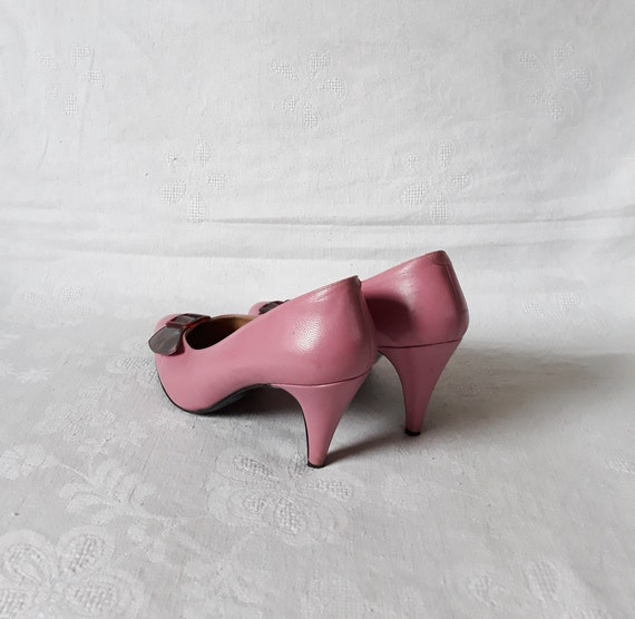 Pink heels size 10 2025