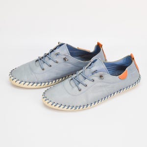 Baskets vintage Lunar en cuir : chaussures à lacets bleu ciel, EU 38