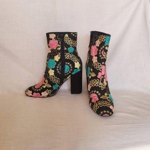 Embroidered Ankle Boots: River Island Floral Booties, Size 38EU/7US