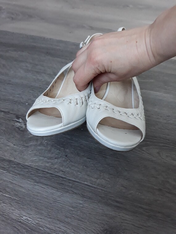 vintage leather white open toe sandals wedding sh… - image 3
