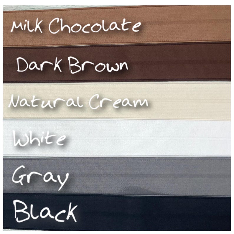 Puede incluir: Seis colores diferentes de tejido el&aacute;stico, de arriba a abajo: Chocolate con leche, Marr&oacute;n oscuro, Crema natural, Blanco, Gris y Negro.