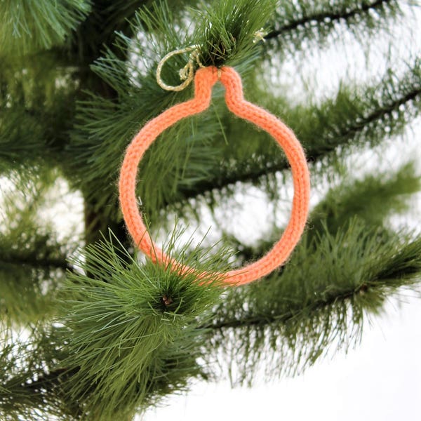 Christmas decoration - Christmas tree decoration - window decoration -Christmas ball - knitting -
