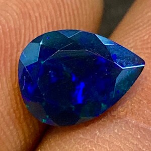 Ópalo azul facetado en forma de pera, hecho a mano, 8 x 10 mm
