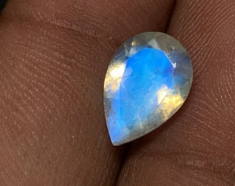 Top 8A+ Quality Rainbow Moonstone, Unique Amazing Multi Flash Fire Faceted Cut Gemstone Designer Collection For sell, 8x11 MM Height 5 MM.