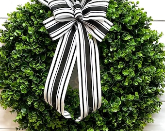 Boxwood Wreath with Farmhouse Bow, Fall Wreath for Front Door, Farmhouse Wreath, Year-Round Wreath, Gift Idea
