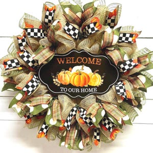Halloween Wreath: Black, White Check & Pumpkin Welcome Sign