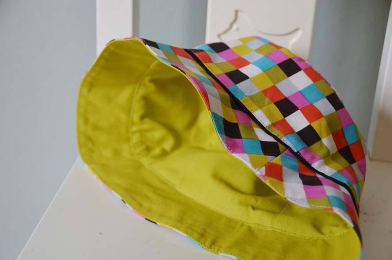 Chapeau bébé bob bébé garçon ou fille à carreaux ...