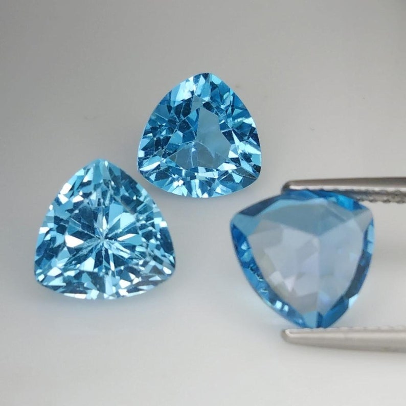 9.970 CTS sky blue natural TOPAZ trillion cut 3pcs loose gemstones see video
