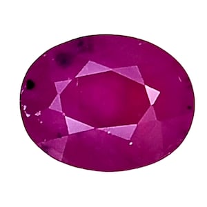 Natural Pink Red Ruby Gemstone: 2.47 Cts Oval Mozambique For Jewelry Making