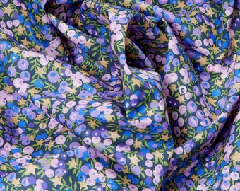 Tissu Liberty Tana Lawn -  Wiltshire Stars couleur lilas  - 25 cm