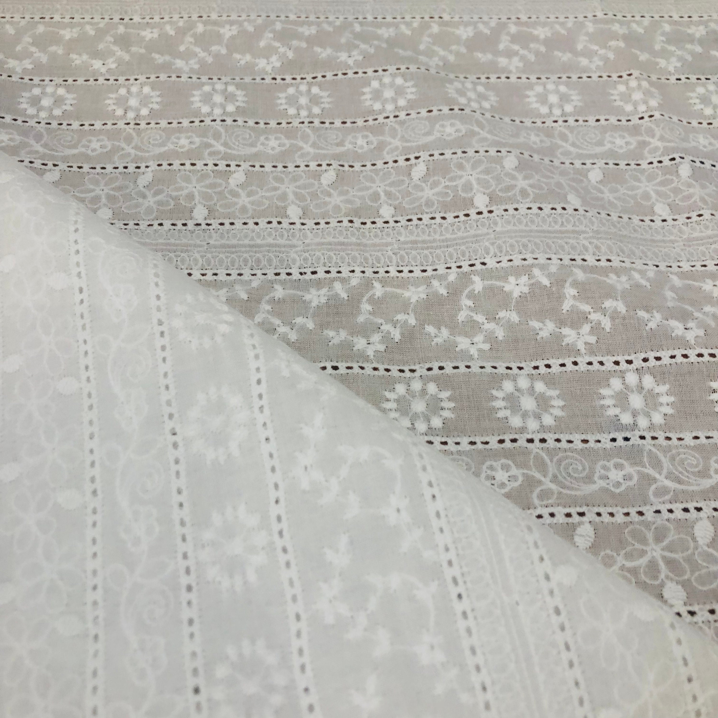 English Embroidery Fabric With Lace Strip Effect 25 Cm Etsy