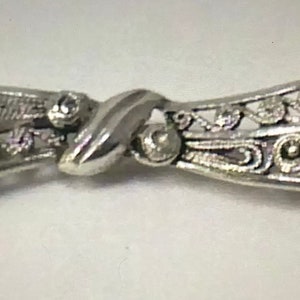 Vintage Solid Silver Bow Brooch with Filigree