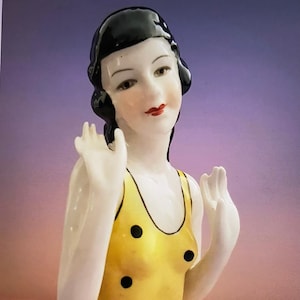 Vintage Art Deco Flapper Lady Half Pin Cushion Doll - 1920s