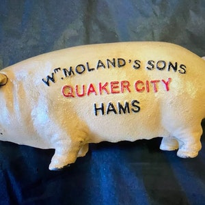 Vintage Gusseisen Werbebeigabe von William Moland and Sons - Quaker City Hams - Schweine Spardose