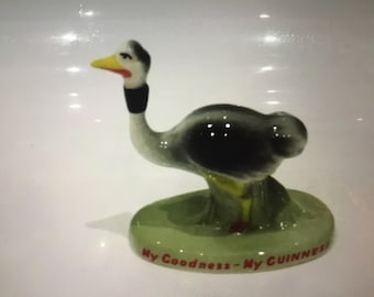 Vintage Guinness handgemalter Werbungs-Strauß