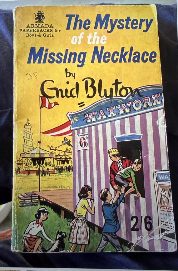 Vintage The Mystery Of The Missing Necklace By Enid Blyton - Illustrated - Paperback - 1947
