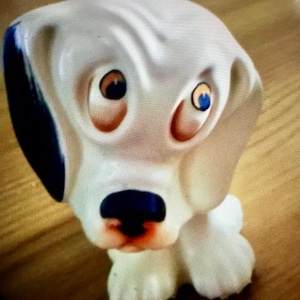 Vintage Crown Devon Cute Dog Figure - 1930&#39;s