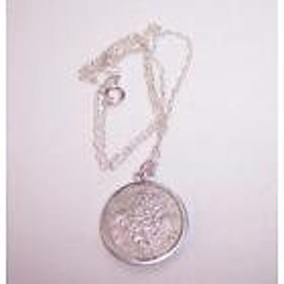 Vintage 1962 BRITISH SIXPENCE Coin Stirling Silver Mount Chain Necklace/Pendant
