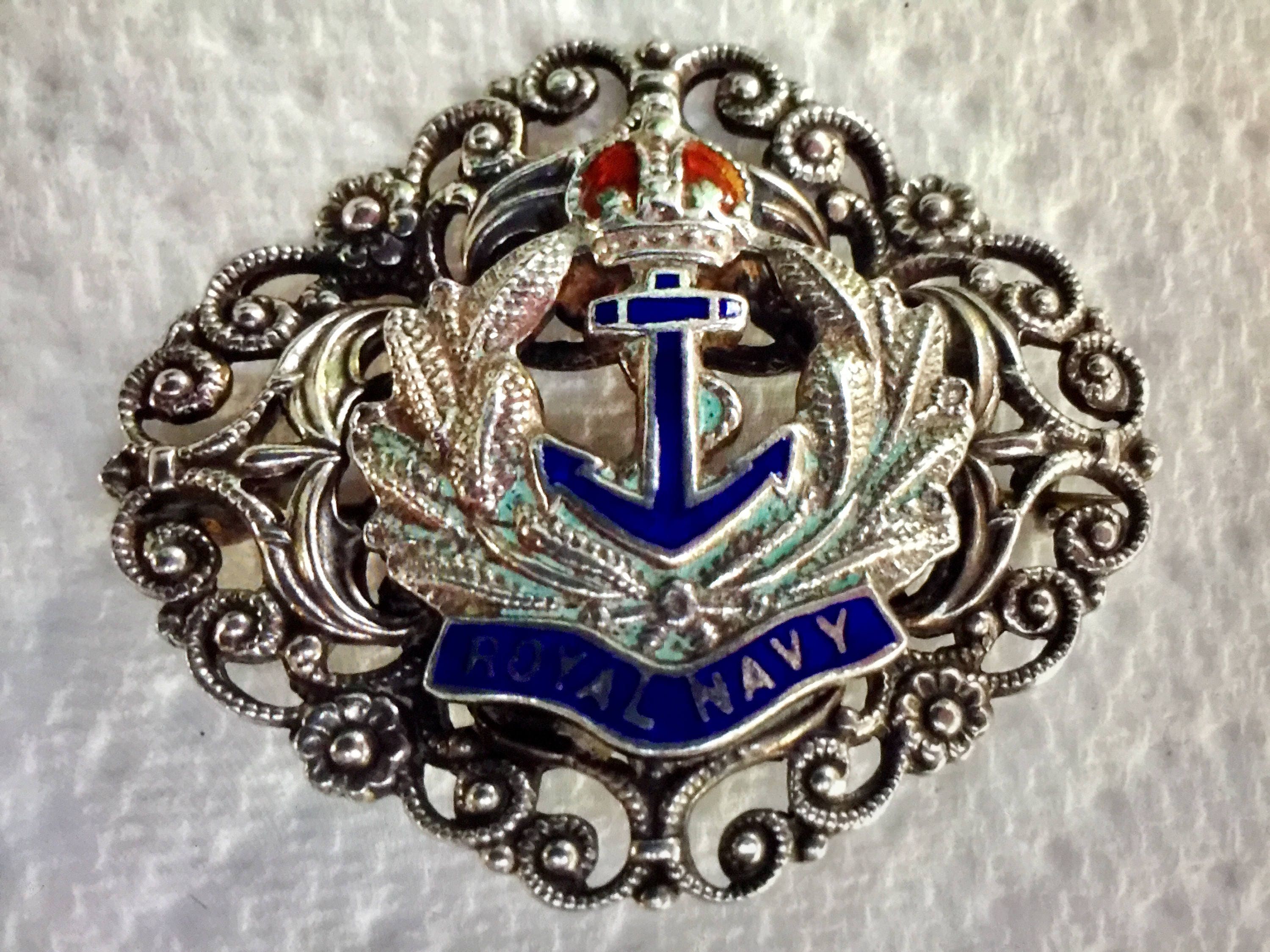 Great Condition Filigree Brooch WW11 Royal Air Force
