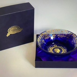 Vintage Ringtons Blue Glass Bowl 80th Birthday Queen Elizabeth - Great Condition - Boxed