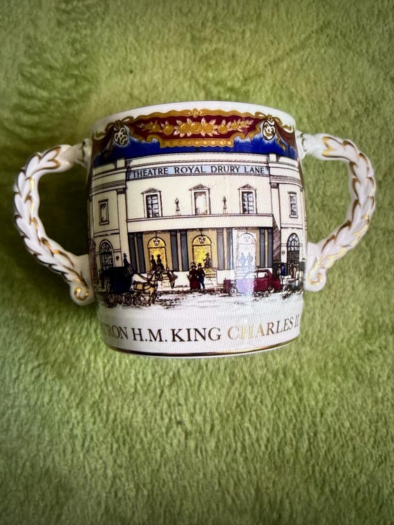 Vintage Coalport Queen Elizabeth II Silver Jubilee Loving Cup/Mug is - limited edition