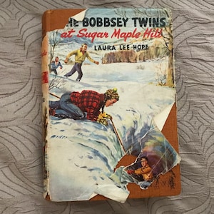 Vintage Rare The Bobbsey Twins At Sugar Maple Hills ~ Laura Lee Hope ~ 1958
