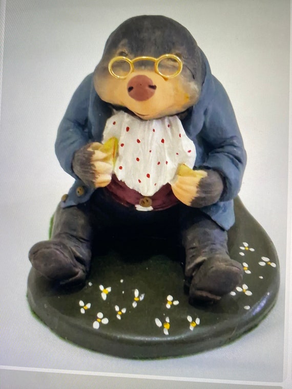 Coalport Handpainted Wind In The Willows Mole Figurine Ornament