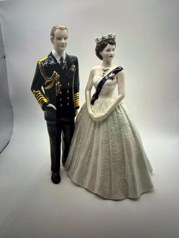 RARE Vintage Coalport The Royal Portrait - Queen Elizabeth II and Prince Phillip - Limited Edition 151 Of 450