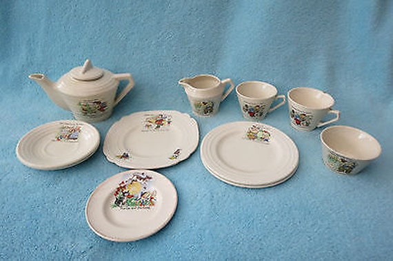Wonderful Art Deco Child's Nursery Rhyme/Motto Decorated Tea Set