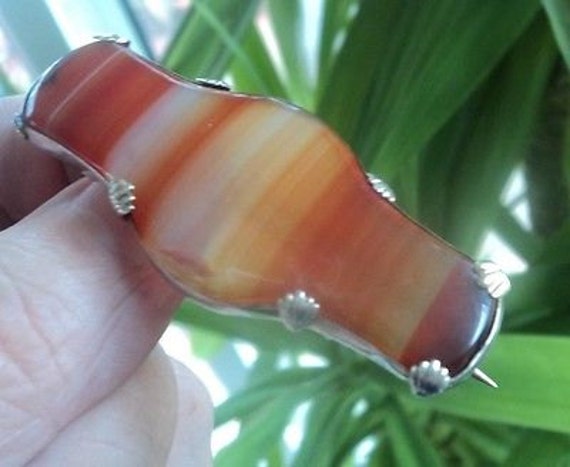 Lovely Antique Victorian Silver & Banded Agate Brooch - c1890/1910