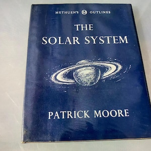THE SOLAR SYSTEM by Patrick Moore - 1959 - vintage astronomy book