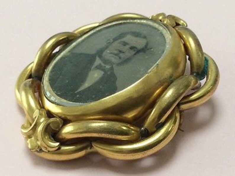 Large Antique Victorian Pinchbeck Photo Swivel Locket 1880