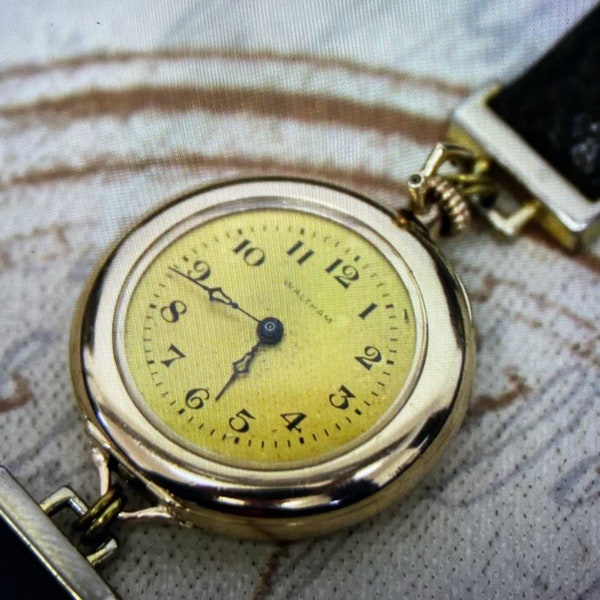 Beautiful Rare Waltham Wrist Watch Pocket Wrist Watch - 1918